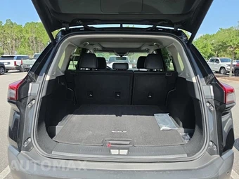 2023 Nissan Rogue SV - miniatura 18