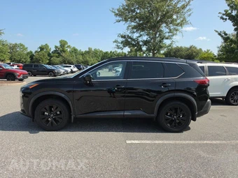 2023 Nissan Rogue SV - miniatura 8