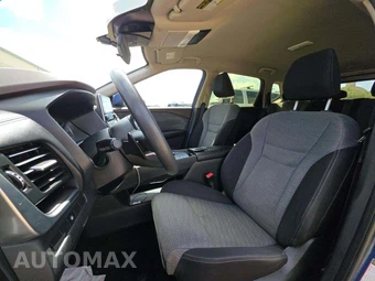 2023 Nissan Rogue SV – miniatura 3