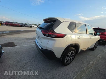 2023 Nissan Rogue SV – miniatura 4