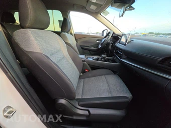 2023 Nissan Rogue SV – miniatura 8