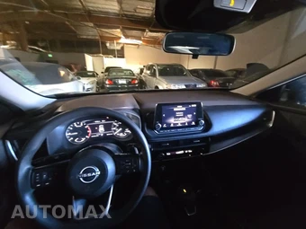 2023 Nissan Rogue SV - miniatura 11