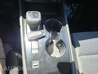 2023 Nissan Rogue SV - miniatura 5