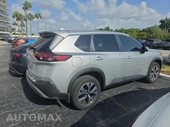 2023 Nissan Rogue SV - miniatura 4