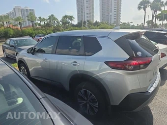 2023 Nissan Rogue SV - miniatura 8