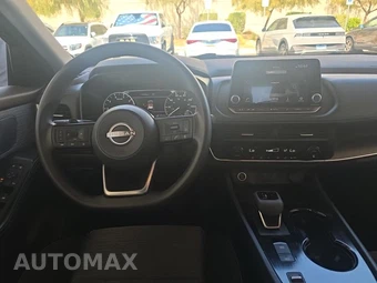 2023 Nissan Rogue SV - miniatura 12