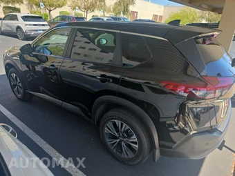 2023 Nissan Rogue SV - miniatura 8