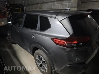2023 Nissan Rogue SV - miniatura 8