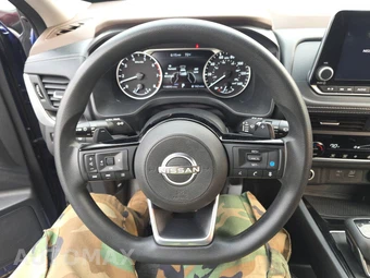 2023 Nissan Rogue SV – miniatura 10