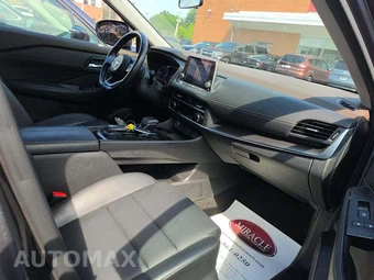 2023 Nissan Rogue SV - miniatura 18