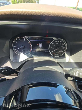 2023 Nissan Rogue SV - miniatura 9