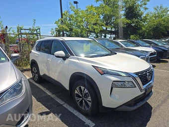 2023 Nissan Rogue SV - miniatura 4