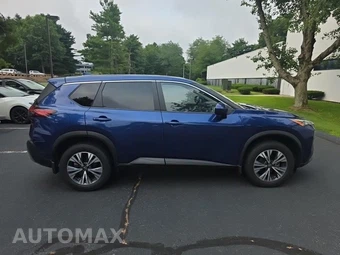 2023 Nissan Rogue SV - miniatura 4