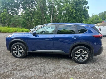2023 Nissan Rogue SV - miniatura 8