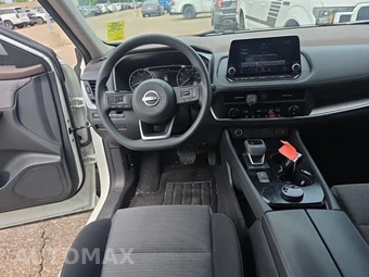 2023 Nissan Rogue SV - miniatura 12