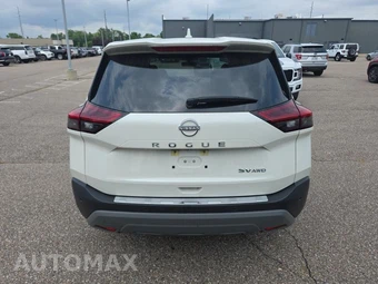 2023 Nissan Rogue SV - miniatura 6