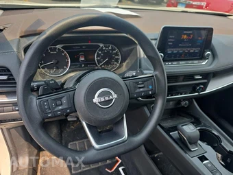 2023 Nissan Rogue SV - miniatura 12
