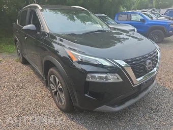 2023 Nissan Rogue SV - miniatura 3