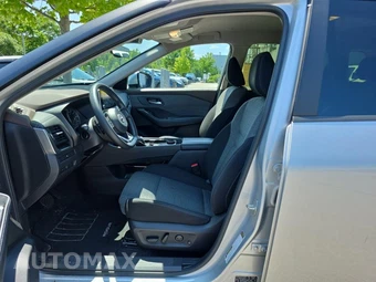 2023 Nissan Rogue SV - miniatura 11