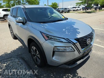 2023 Nissan Rogue SV - miniatura 3