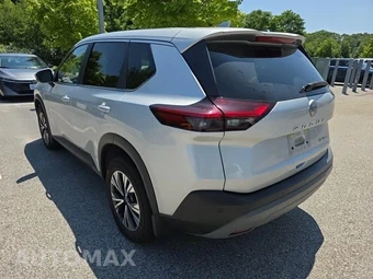2023 Nissan Rogue SV - miniatura 7