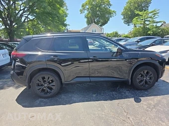 2023 Nissan Rogue SV - miniatura 4