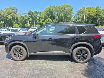 2023 Nissan Rogue SV - miniatura 8