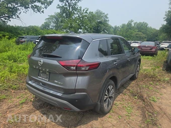 2023 Nissan Rogue SV - miniatura 5