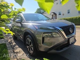 2023 Nissan Rogue SV - miniatura 3