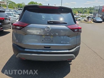 2023 Nissan Rogue SV - miniatura 6