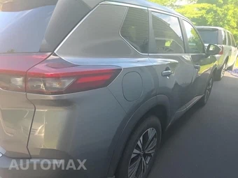 2023 Nissan Rogue SV - miniatura 4