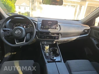 2023 Nissan Rogue SV - miniatura 12