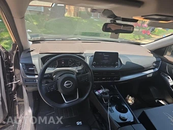 2023 Nissan Rogue SV – miniatura 12