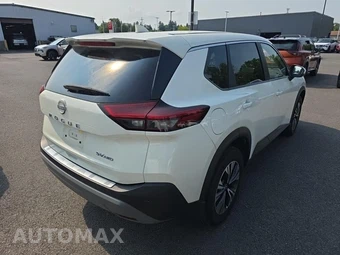 2023 Nissan Rogue SV - miniatura 5