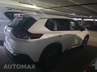 2023 Nissan Rogue SV - miniatura 4