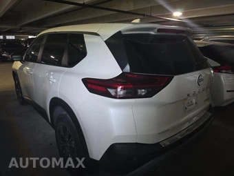 2023 Nissan Rogue SV - miniatura 7