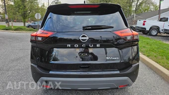 2023 Nissan Rogue SV - miniatura 6