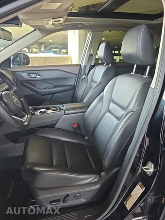 2023 Nissan Rogue SV - miniatura 11