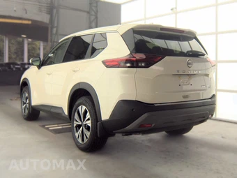 2023 Nissan Rogue SV – miniatura 6