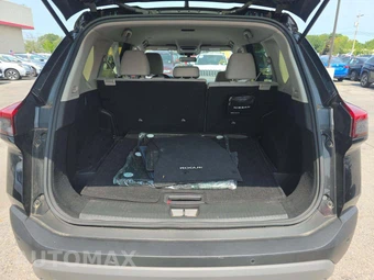 2023 Nissan Rogue SV - miniatura 14