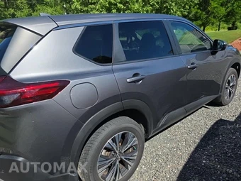 2023 Nissan Rogue SV - miniatura 4