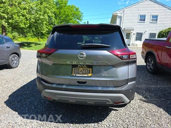 2023 Nissan Rogue SV - miniatura 6