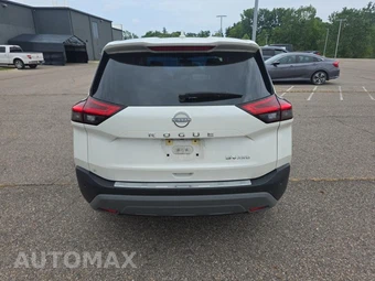 2023 Nissan Rogue SV - miniatura 6