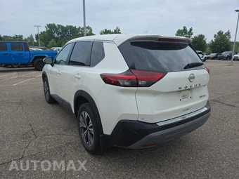 2023 Nissan Rogue SV - miniatura 7