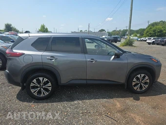 2023 Nissan Rogue SV - miniatura 4