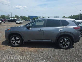 2023 Nissan Rogue SV - miniatura 8