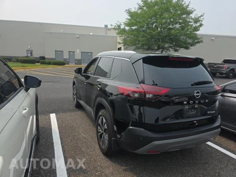 2023 Nissan Rogue SV - miniatura 7