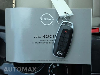 2023 Nissan Rogue SV - miniatura 18