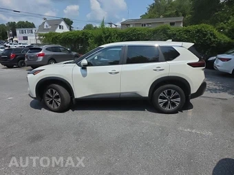 2023 Nissan Rogue SV - miniatura 8