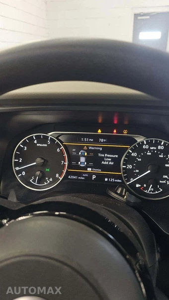 2023 Nissan Rogue SV - miniatura 17
